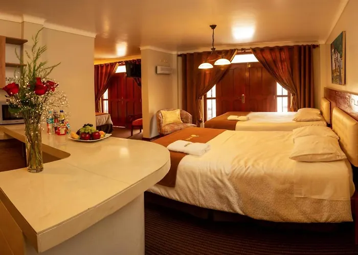 Qasana Hotel Plaza Calca *